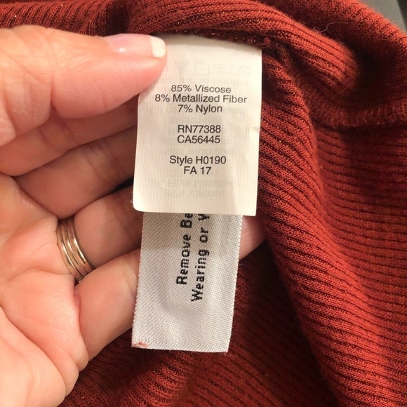 Madewell Ribbed Metallic Knit Top EUC - Picture 7 of 8